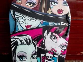  - Monster High               ,      ,   1,5 ,  