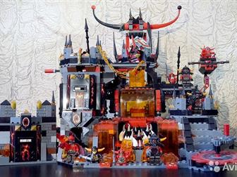  70323 LEGO    Nexo Knights,    : , , ,   ,   ,    