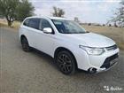 Mitsubishi Outlander 2.0CVT, 2014, 120000