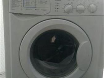    Indesit     -