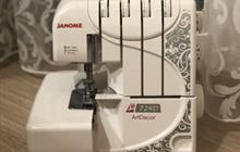  Janome 724D