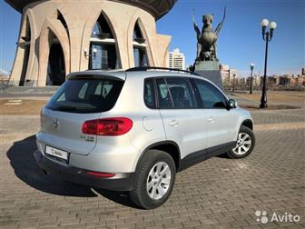    Volkswagen Tiguan 2,0     ,     ,      