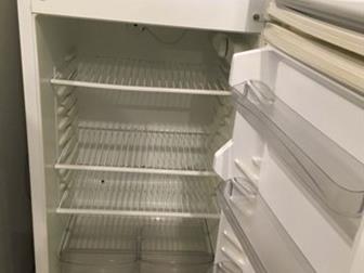 Продам холодильник,  Полностью в рабочим состояние,  На фото именно он,  Состояние отличное,  Двухкамерный,  Гарантия,  Доставка по городу и краю,  По городу до в Краснодаре