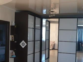  2  , 2  8   - ,    3 ,   , ,      