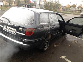  Toyota Caldina  