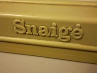  Snaige (),   ,   