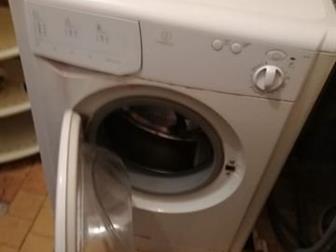     Indesit  6 ,  