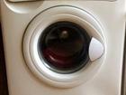   Indesit W 104 T