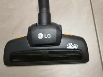     LG,        ,        ,       ,  