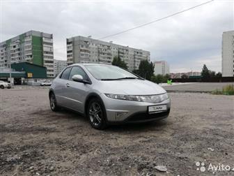  Honda Civic 5d      !    2,  !   ,  8  ,   