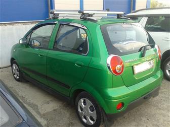  Chevrolet Spark -- 