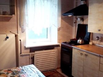 ����� ����������� ������ ����� ���� 1-��, �������������, ��-�� 40-����� ������, ���, ���������, �-� 81-����� 35928371 � �������-��-����