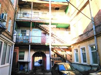        ,   / ,  ,        ,     --