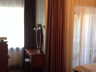       ,   ,     ,  !   ,  -,  --