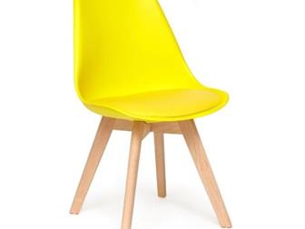    Tolix-Eames    Secret de Maison -        ,     Tolix-Eames  --