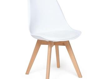    Tolix-Eames    Secret de Maison -        ,     Tolix-Eames  --