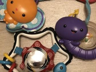 Погремушки, книжка -шуршалка, подвесные Игрушки  fisher price, tiny love, Lamaze , Canpol,  Продаю пакетом, Состояние: Б/у в Санкт-Петербурге