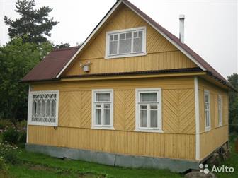 Продаётся замечательная дача в небольшом уютном садоводстве , в окружении богатых лесов и чистых озёр Карельского перешейка,  Каркасный дом крепкий , надёжный, ухоженный, в Санкт-Петербурге
