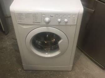    Indesit  3   -