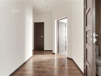 Продаётся квартира-студия  29, 78 кВ м,  в ЖК «Солнечный город» от метро «Проспект ветеранов» 20 минут 
В 15 минутах езды Петергоф  и Стрельна 
Отличная инфраструктура в Санкт-Петербурге