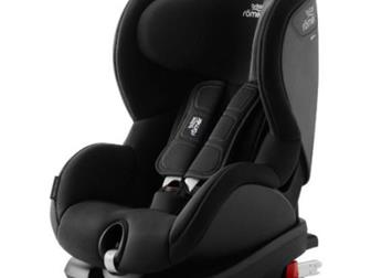 Britax Romer TRIFIX2 I-SIZE         !                        ,    