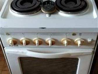 Продам электрическую плиту, комфорки и духовка в рабочем состоянии,  Цена 500р без торга! самовывоз из Сипайлово, в Уфе