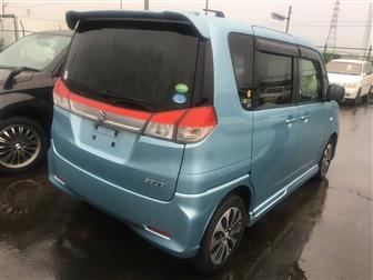  Mitsubishi Delica  