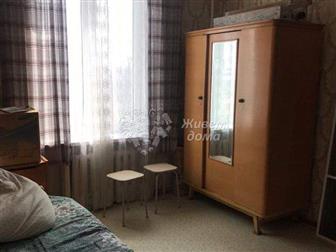 2-к квартира по адресу: им В,  И,  Ленина пр-кт, д,  111 в Краснооктябрьском районе;
Сталинская планировка: общая 48, 40 / жилая 29, 10 / кухня 6, 00
Раздельные в Волгограде