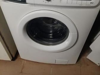   Electrolux zcx 200     17           